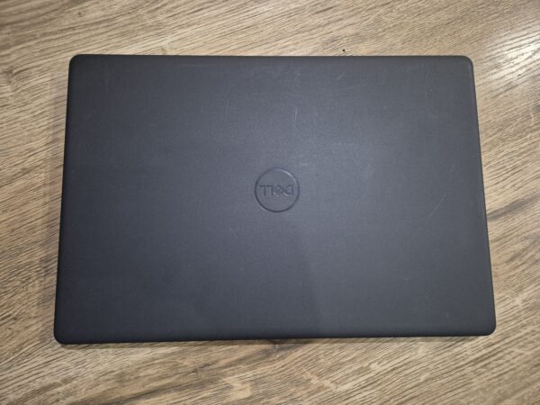 DELL Inspiron 3501 – Image 4