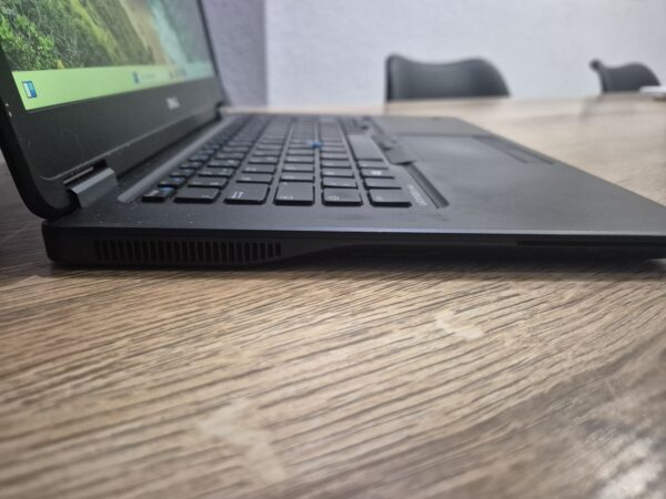 DELL Latitude e7450 – Image 3