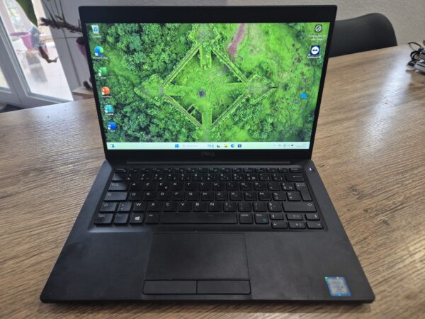 Dell Latitude 7390