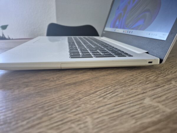 Lenovo IdeaPad 320-15AST Blanc – Image 3
