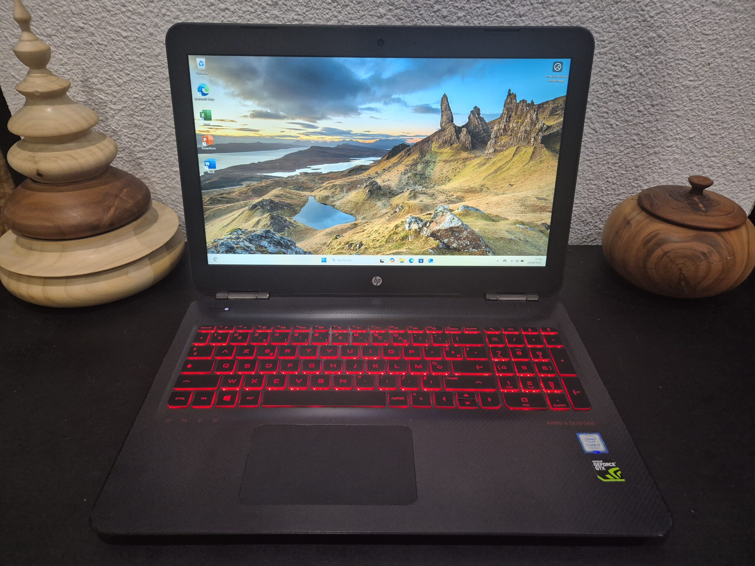 HP Omen 15